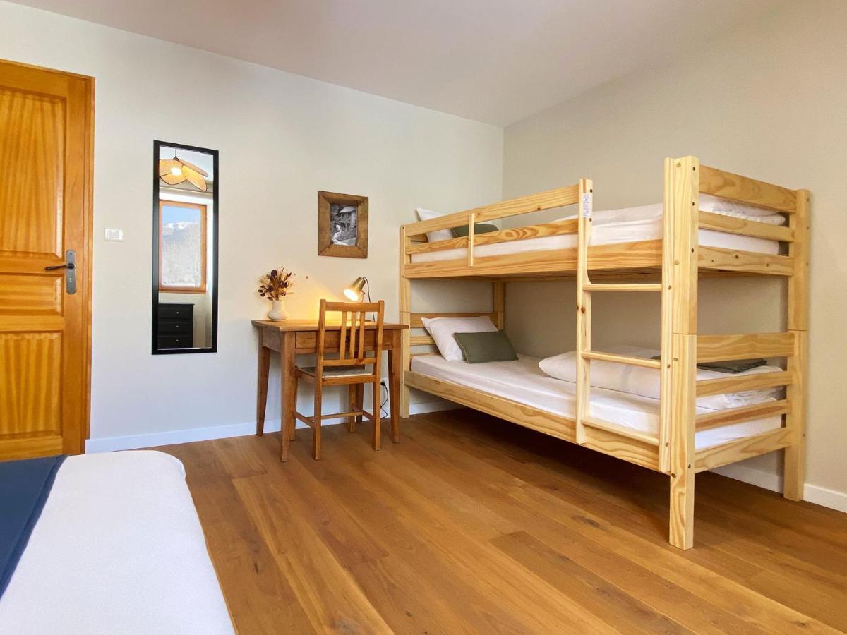 Le Chat Perche - Appartements 3 Etoiles Spacieux Et Chaleureux A Allemond Екстериор снимка